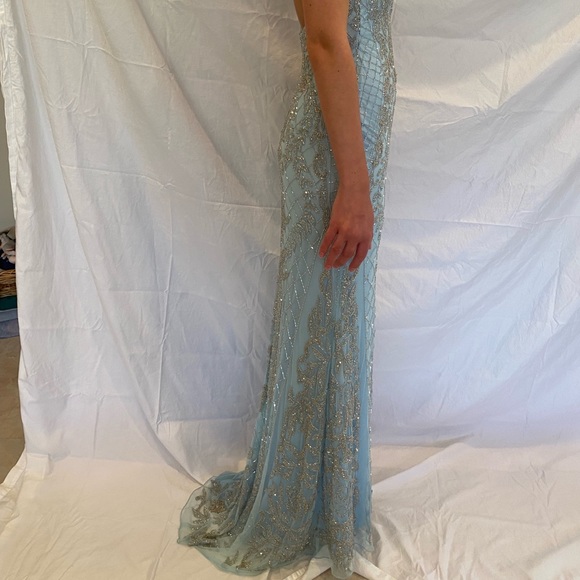 Blue sparkly gown - Picture 3 of 5